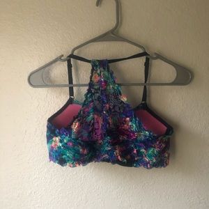 Victoria’s Secret front clasp bra